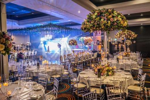 Radisson RED and Radisson Hotel & Conference Centre London Heathrow