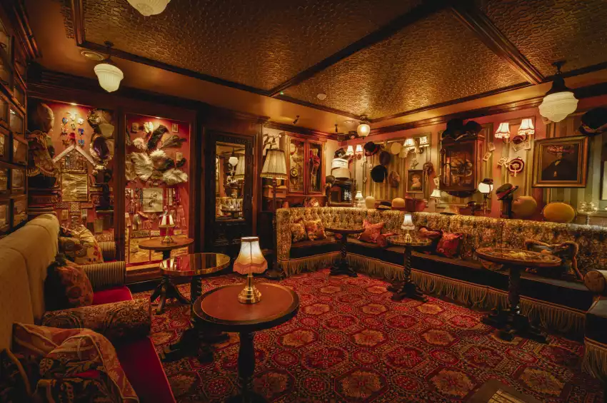 Mr Fogg's Hat Tavern & Gin Club