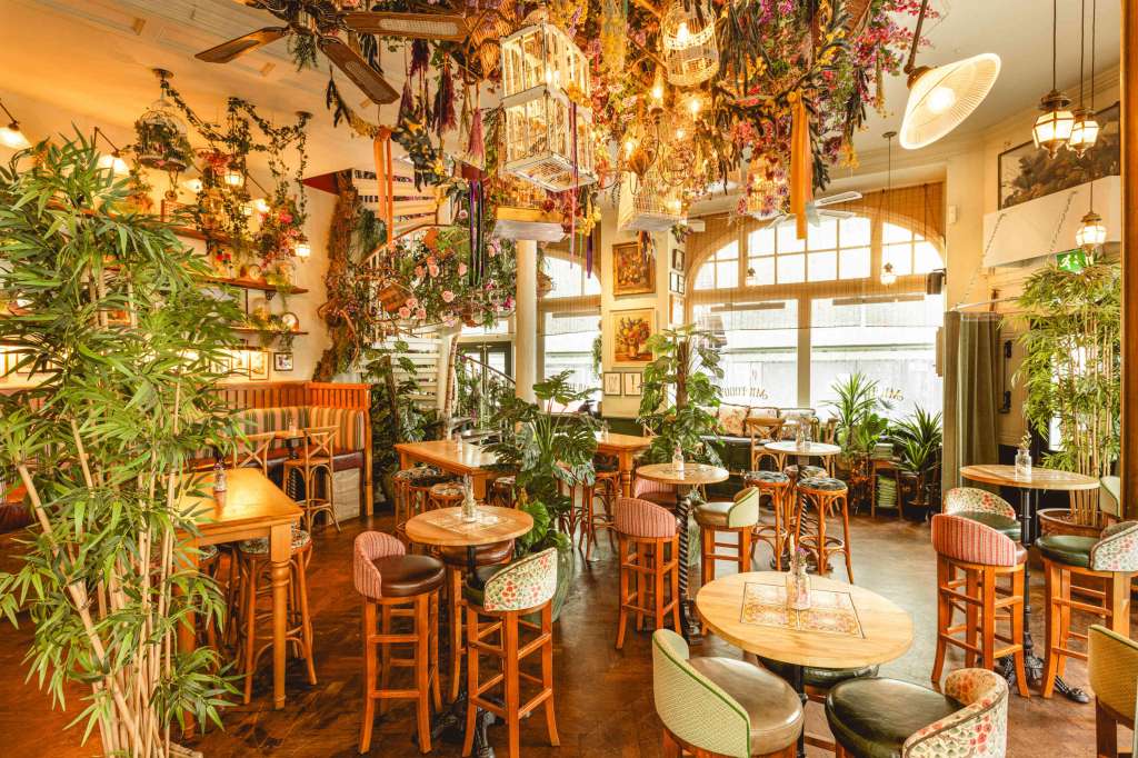 Mr Fogg's Botanical Tavern