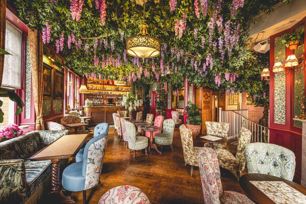 Mr Fogg's Botanical Tavern