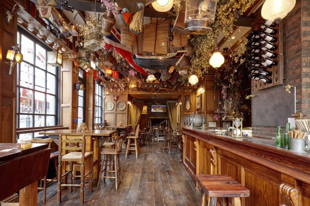 Mr Fogg's Tavern