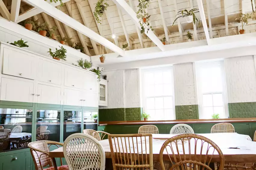 Bourne & Hollingsworth Buildings