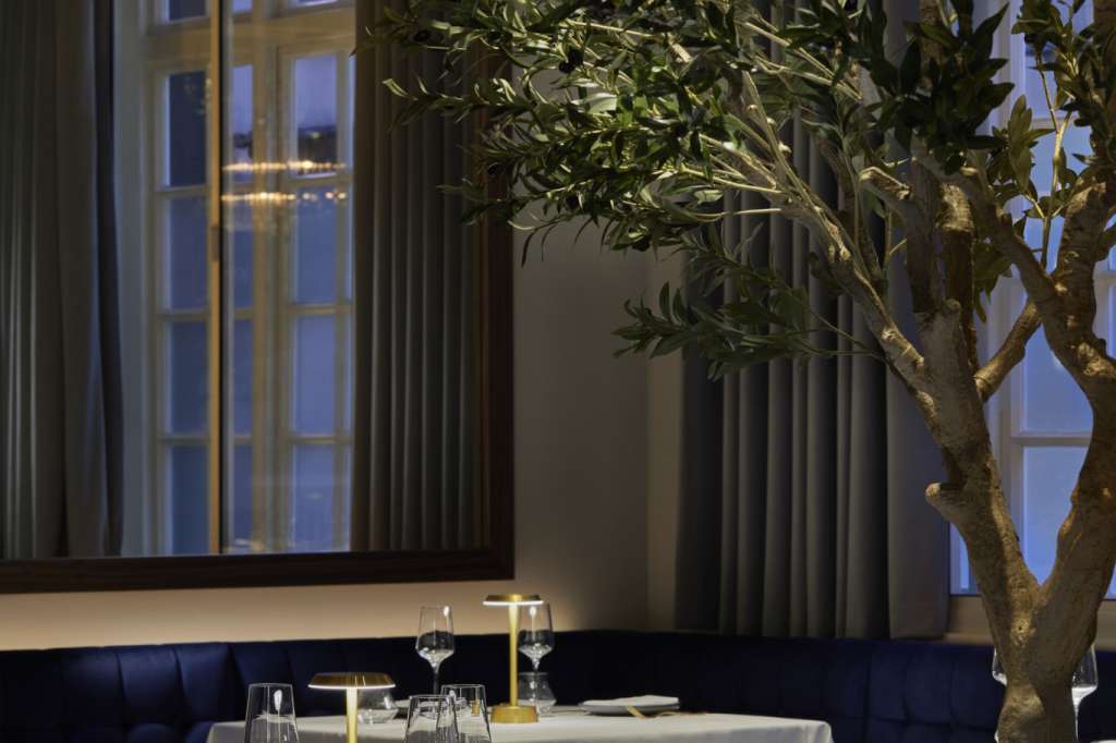 Sparrow Italia Mayfair