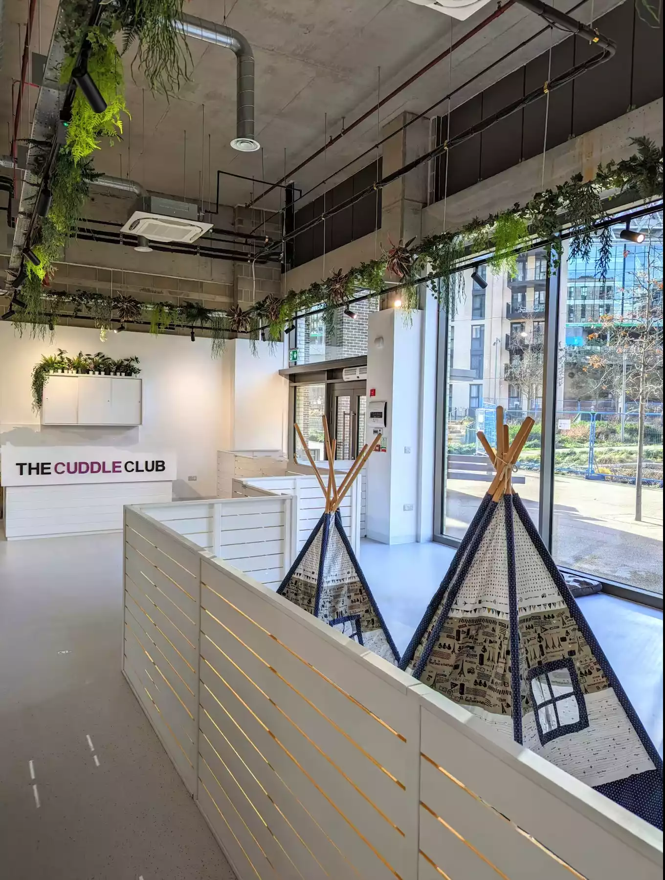 The Cuddle Club – Wembley 