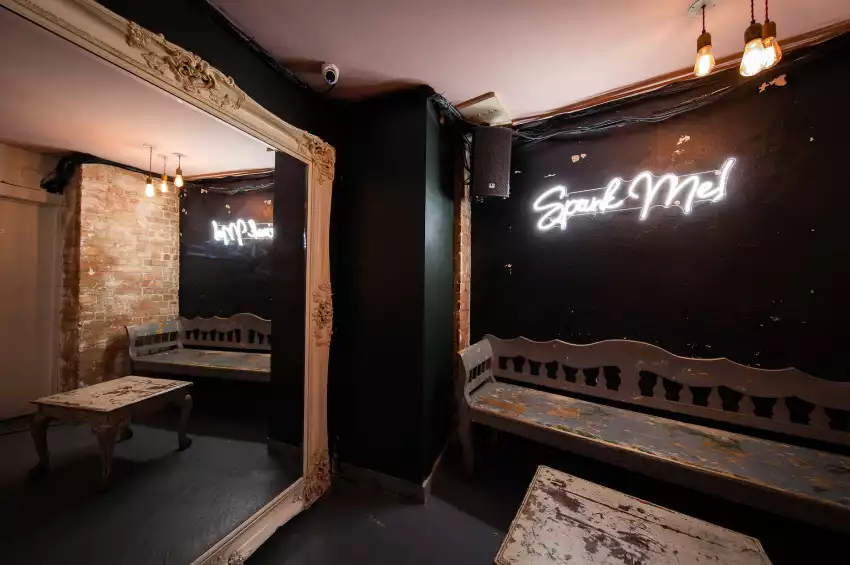 Looking Glass Cocktail Club