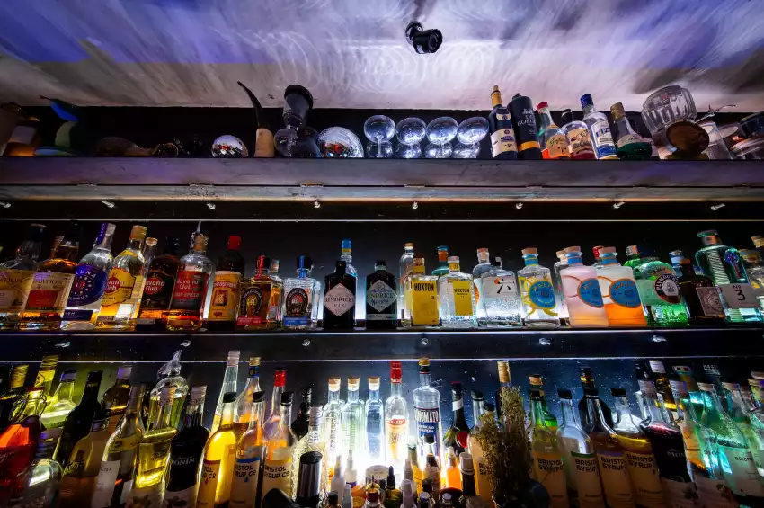 Looking Glass Cocktail Club