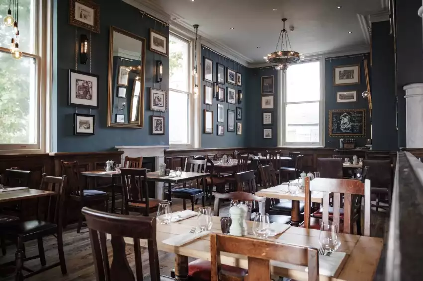 The Barrowboy & Banker 