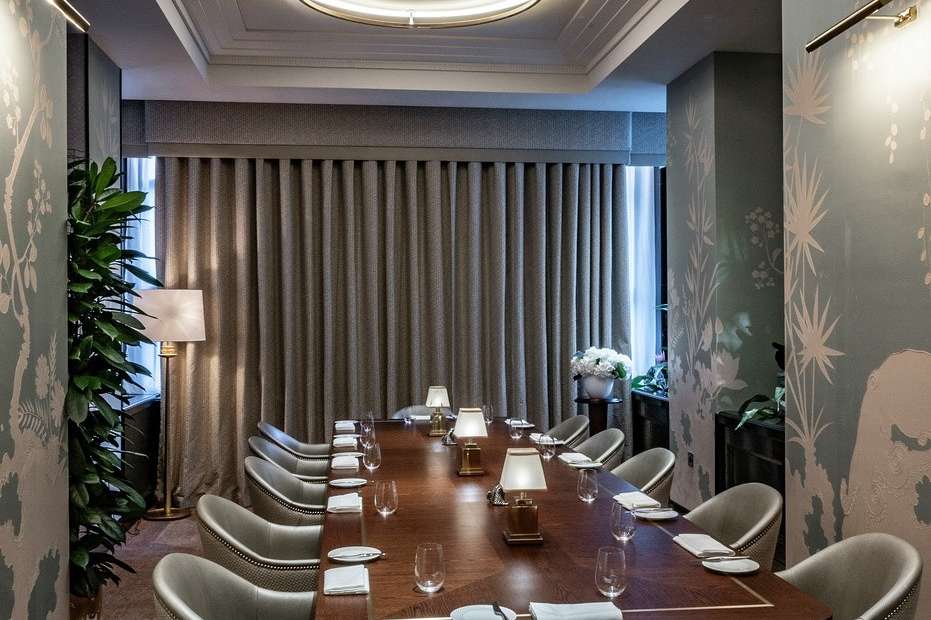 River Restaurant 