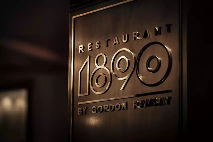 1890 by Gordon Ramsay