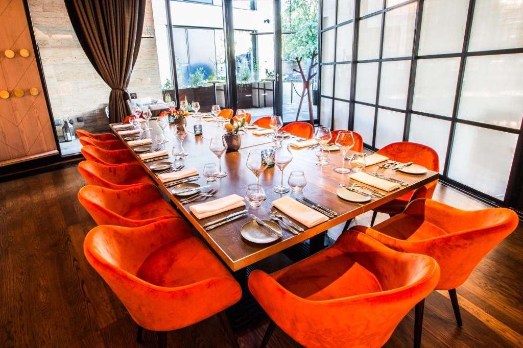 Rotunda Bar & Restaurant 