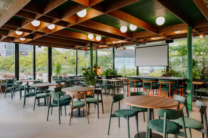 Riverside East Riverside East