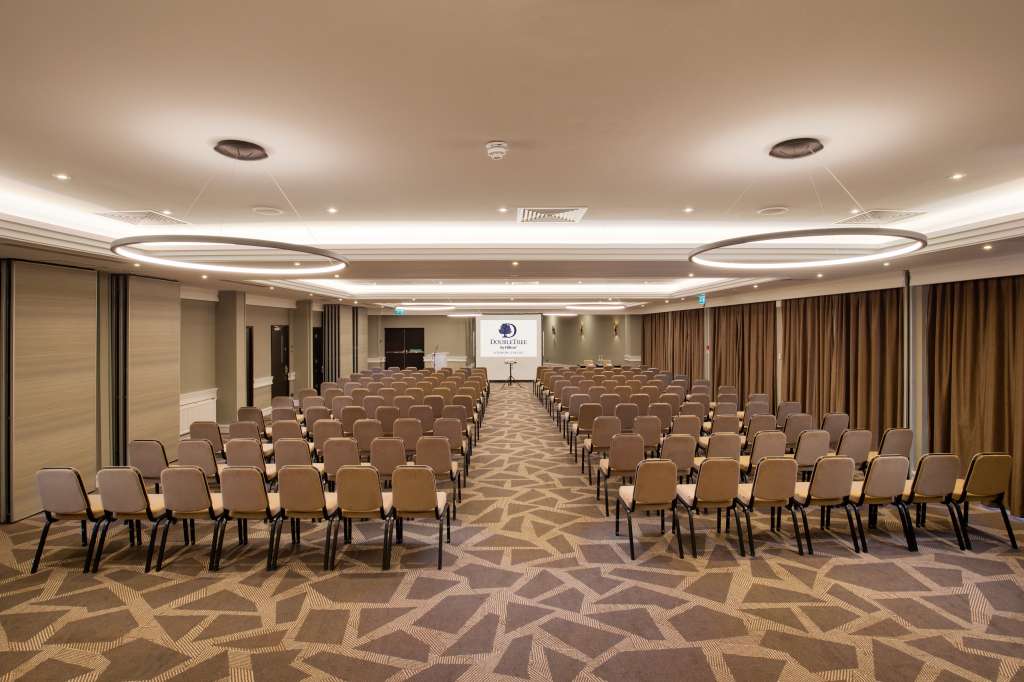 DoubleTree by Hilton London - Ealing