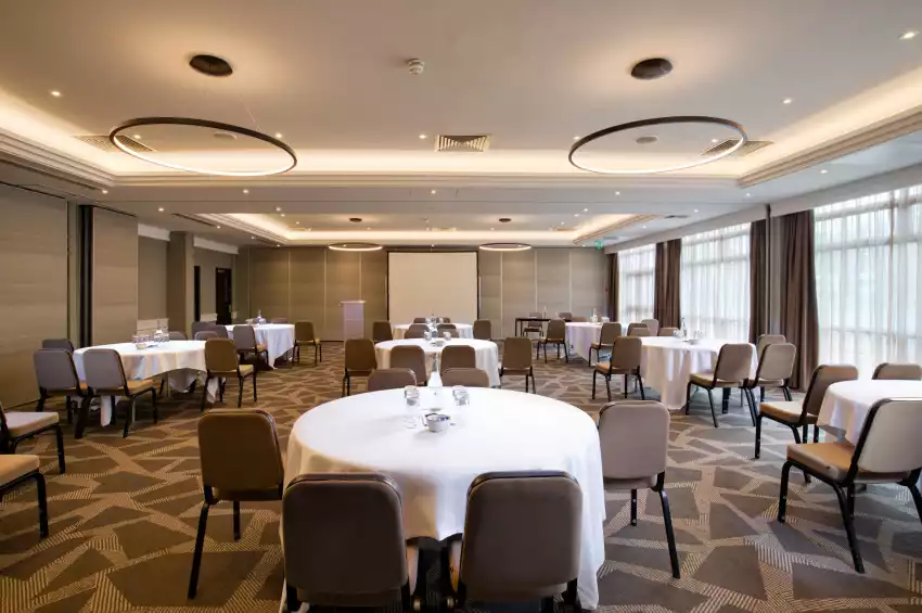 DoubleTree by Hilton London - Ealing