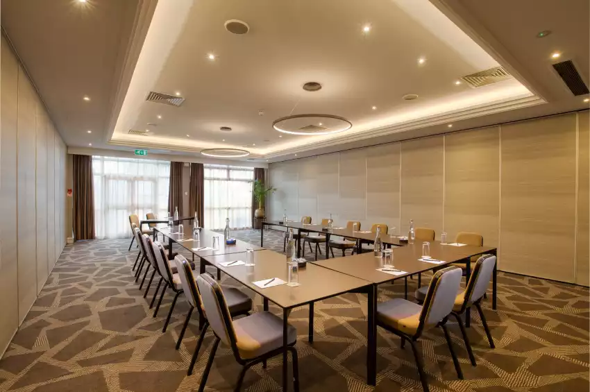 DoubleTree by Hilton London - Ealing