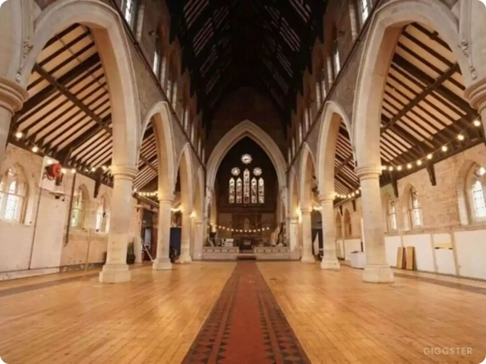THE NAVE / GREAT HALL