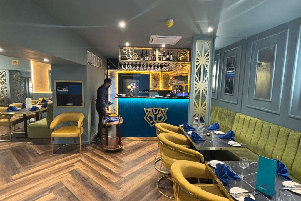 ZOYA GRILL & LOUNGE 