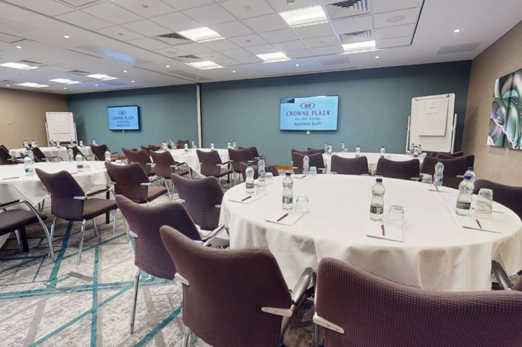 Crowne Plaza Reading East