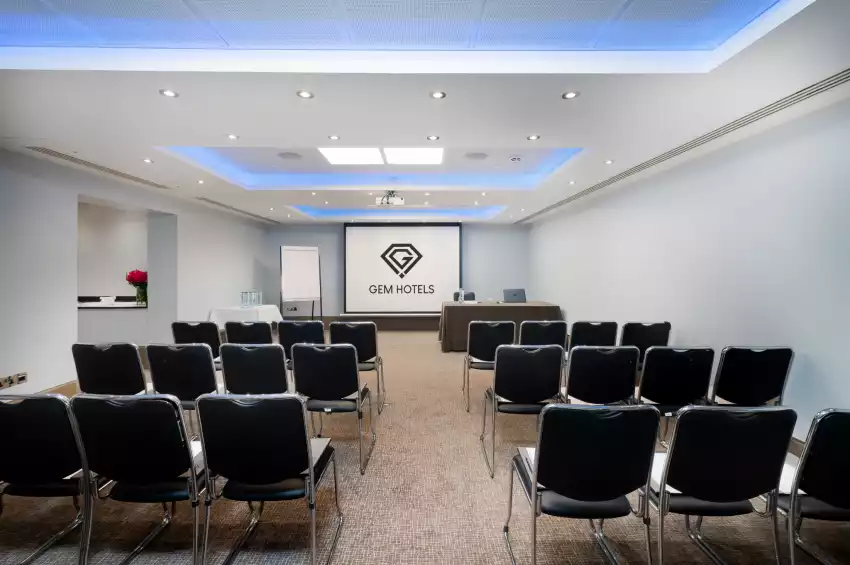 Gem  Langham Court Hotel