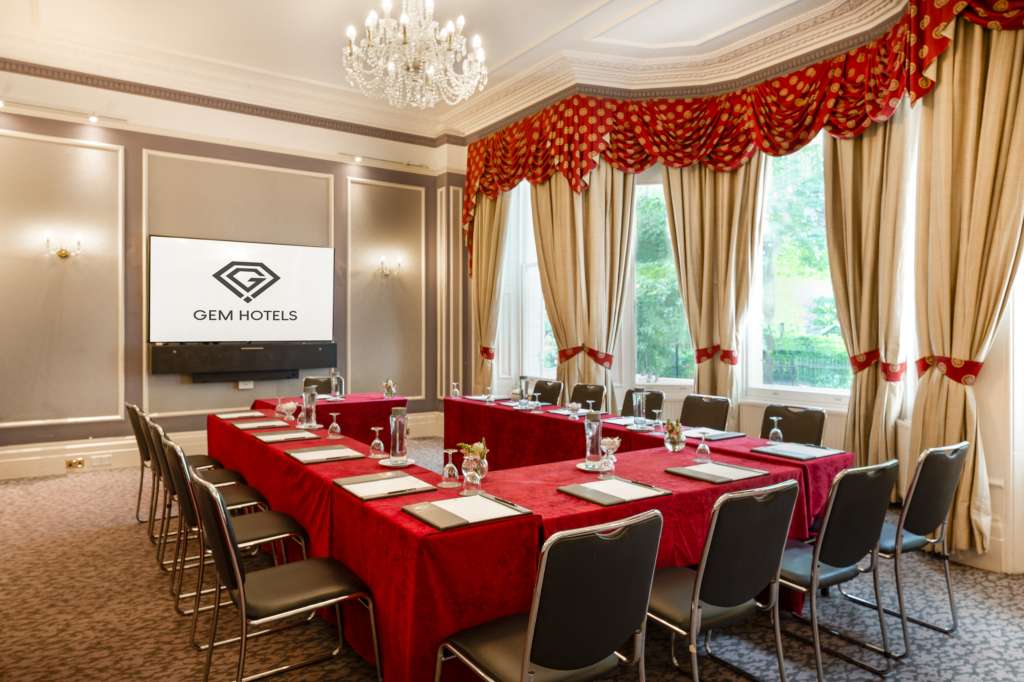 Gem Strathmore Hotel