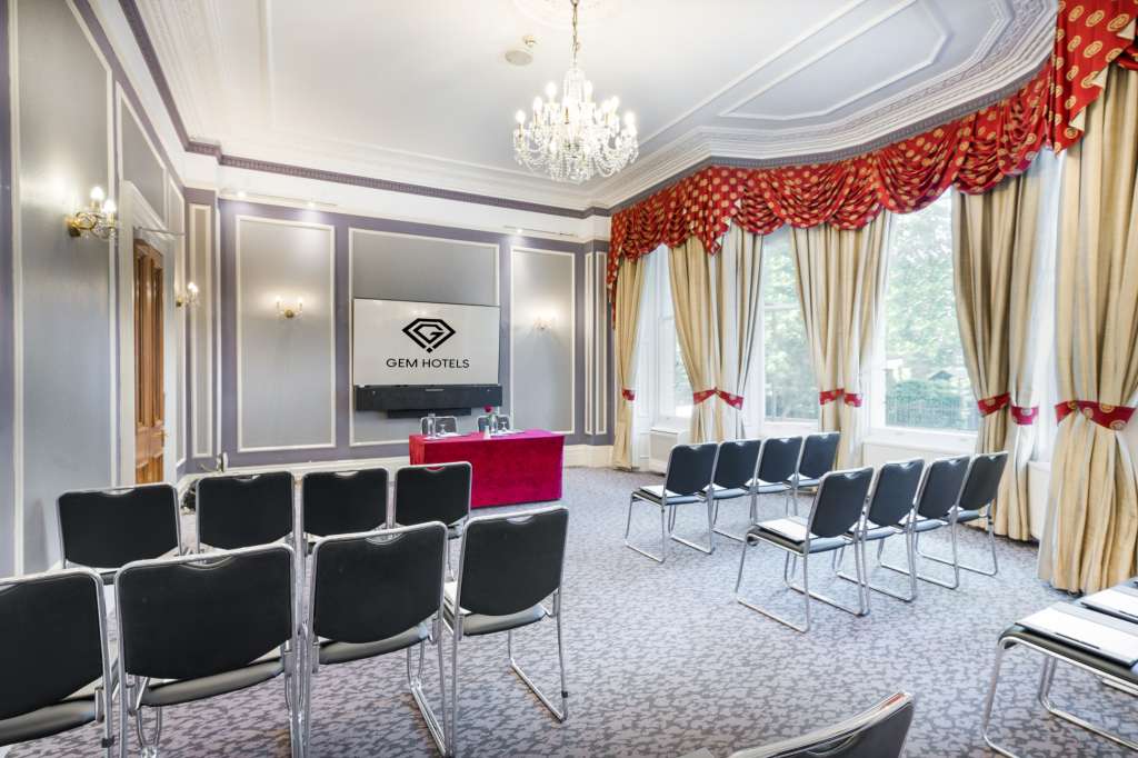 Gem Strathmore Hotel