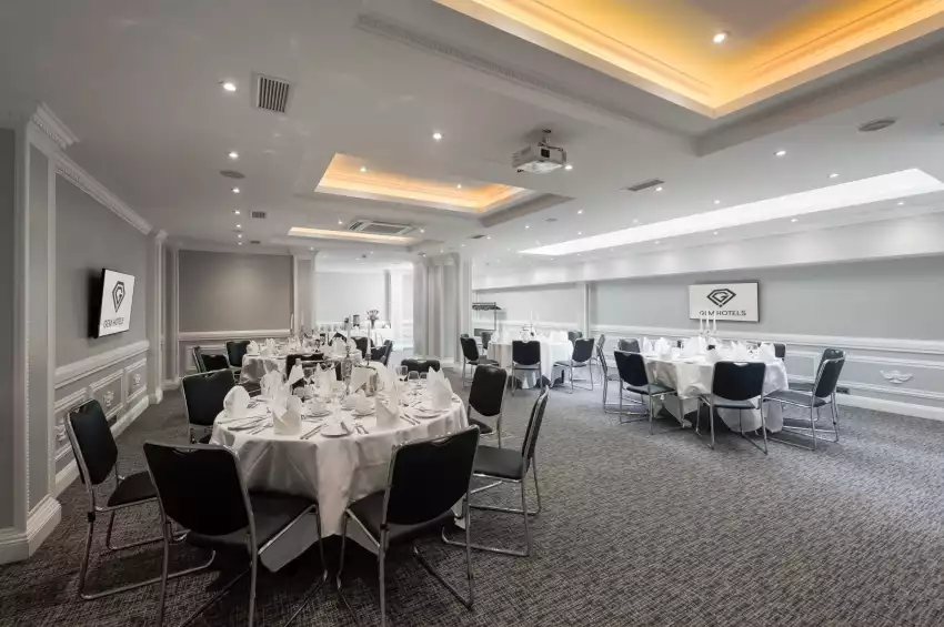 Gem  Fitzrovia Hotel