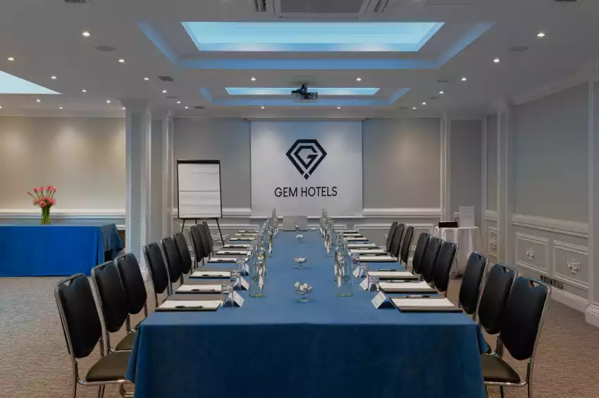 Gem  Fitzrovia Hotel