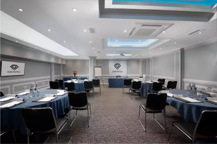 Gem  Fitzrovia Hotel