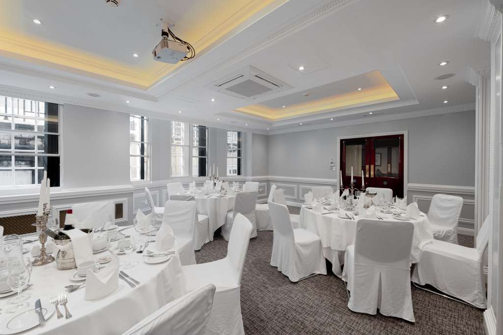 Gem  Fitzrovia Hotel