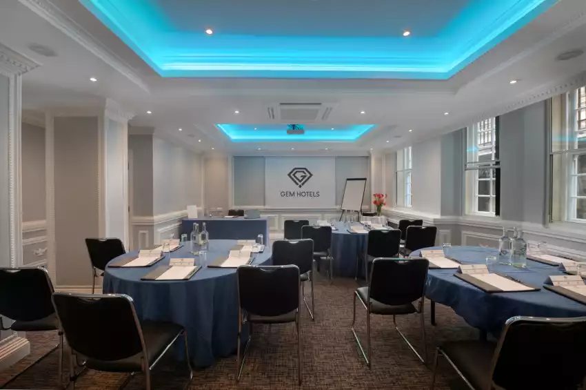 Gem  Fitzrovia Hotel