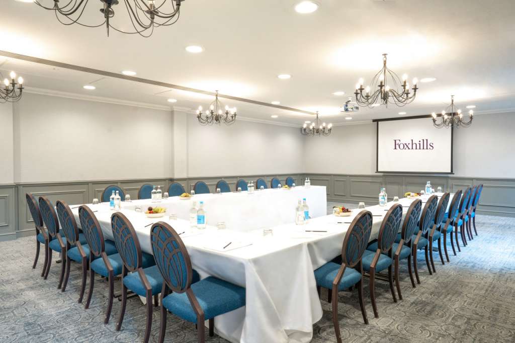 Foxhills Club & Resort