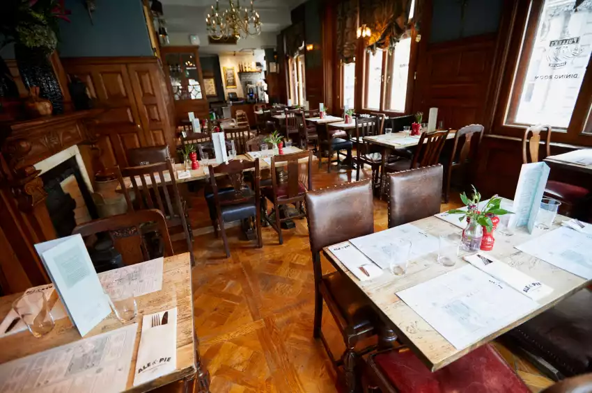 Red Lion, Westminster