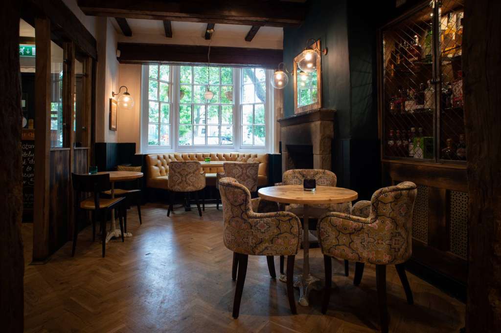 The Queens Head