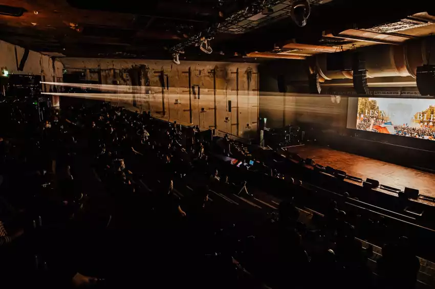 EartH (Evolutionary Arts Hackney) 