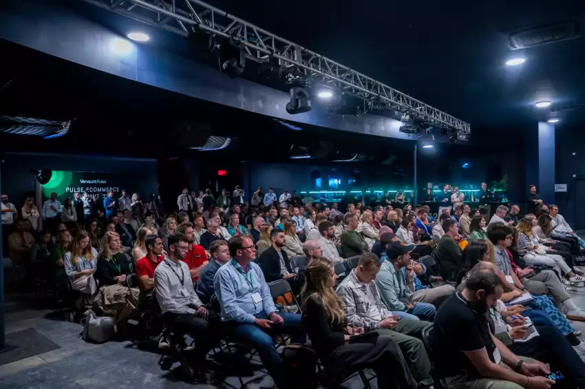 EartH (Evolutionary Arts Hackney) 