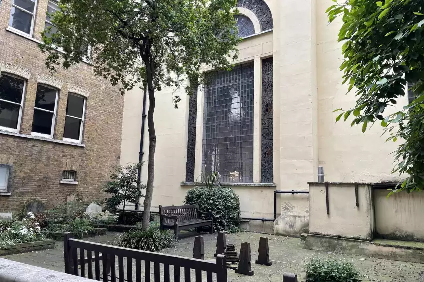 St Mary-at-Hill Church