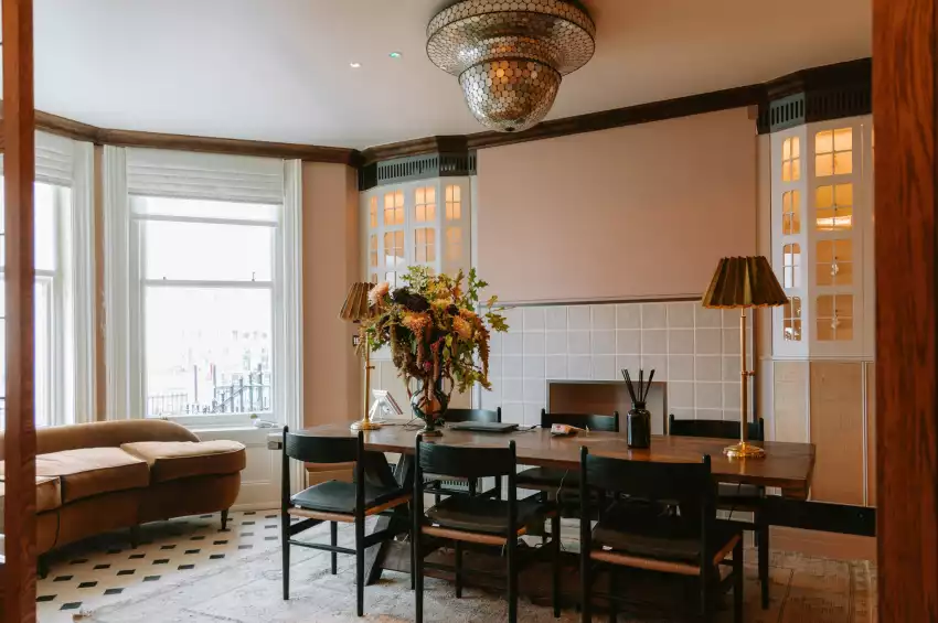 No. 124 Brighton No. 124 Brighton