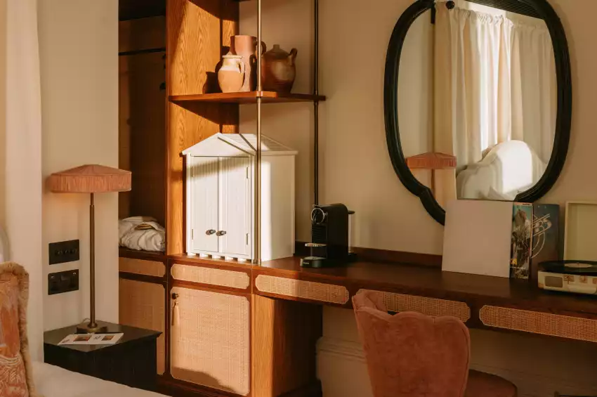 No. 124 Brighton No. 124 Brighton