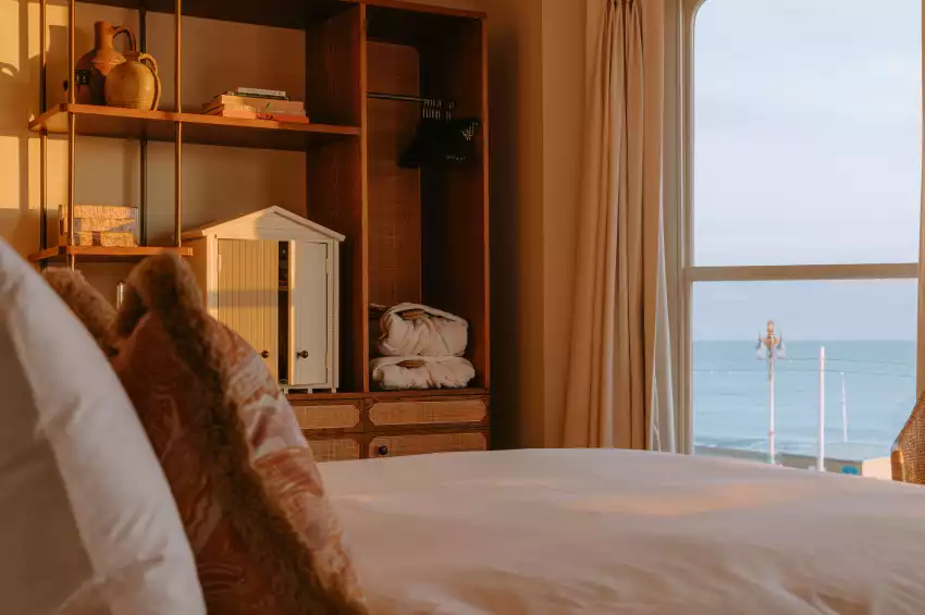 No. 124 Brighton No. 124 Brighton