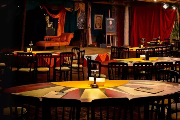 Main Area - Dieter's Warehouse