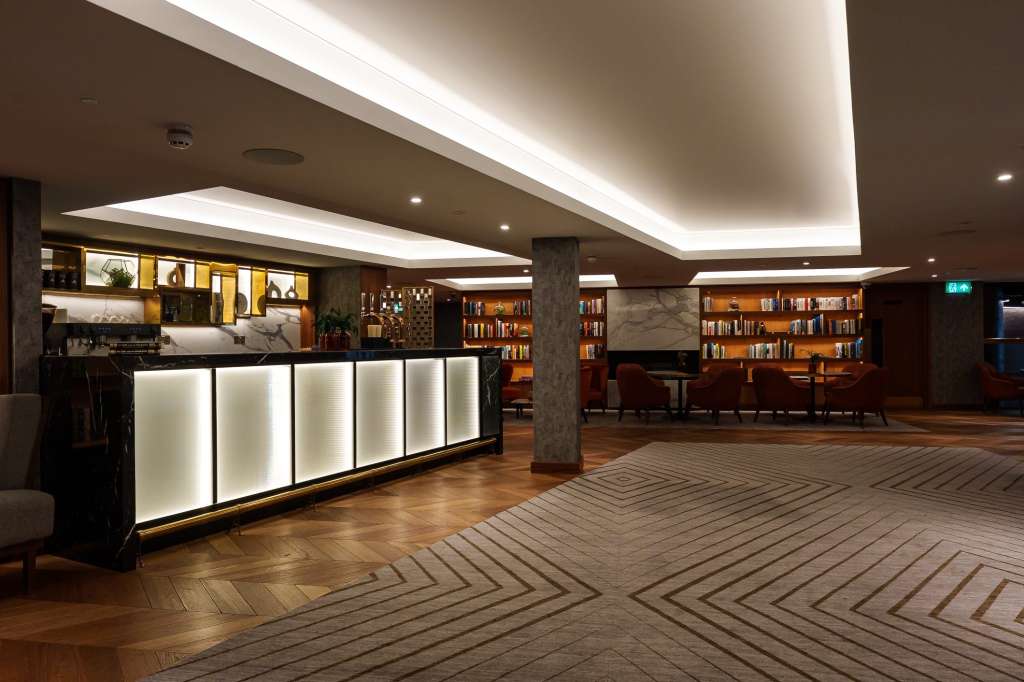 Middle Eight Hotel