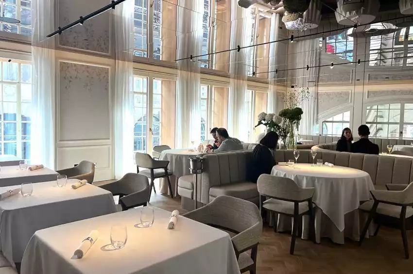 Alex Dilling at Hotel Cafe Royal