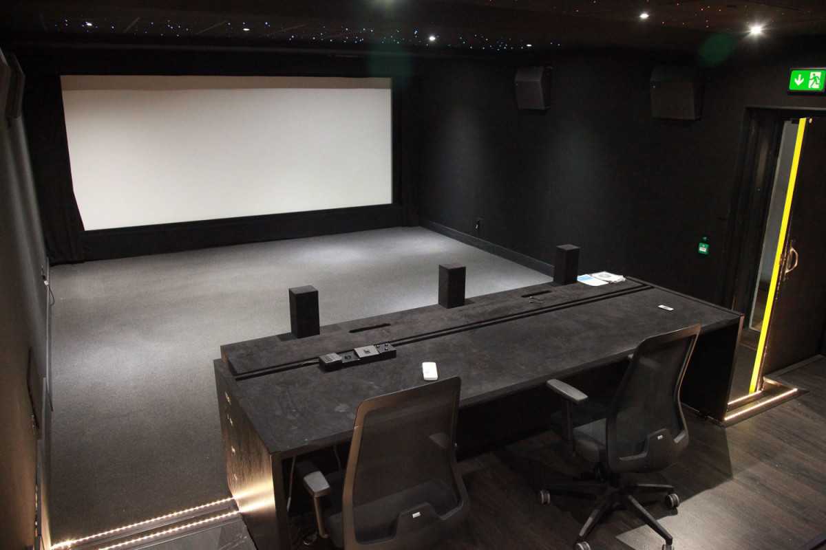 Studio 1