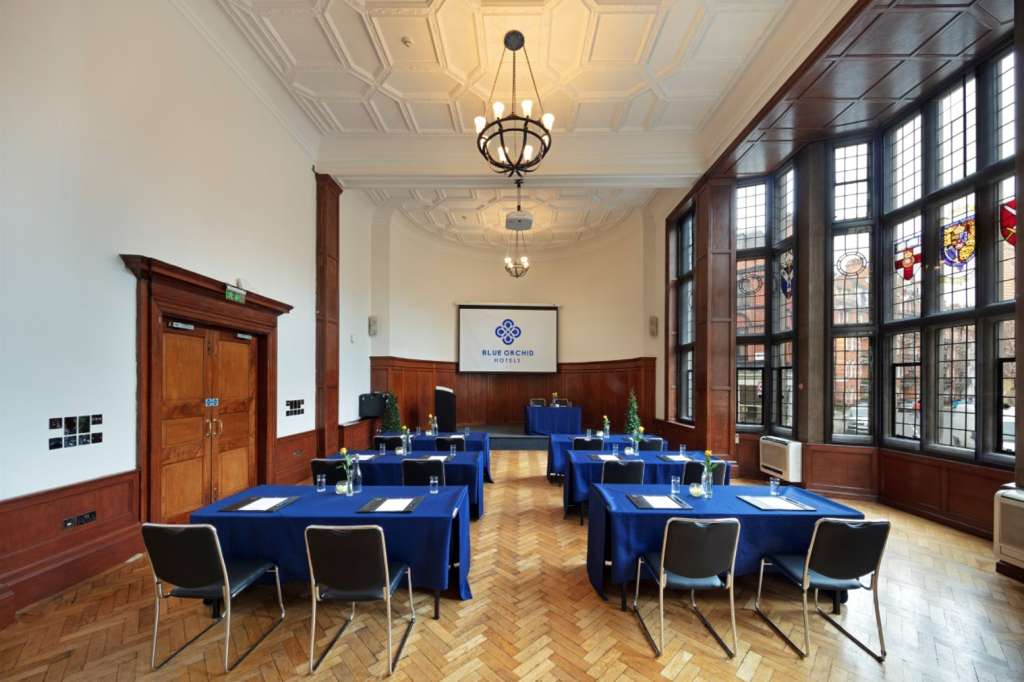 Wellington Hotel by Blue Orchid