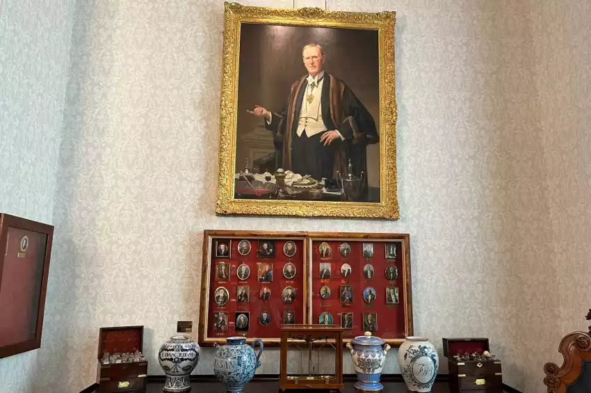 Apothecaries' Hall  Apothecaries' Hall
