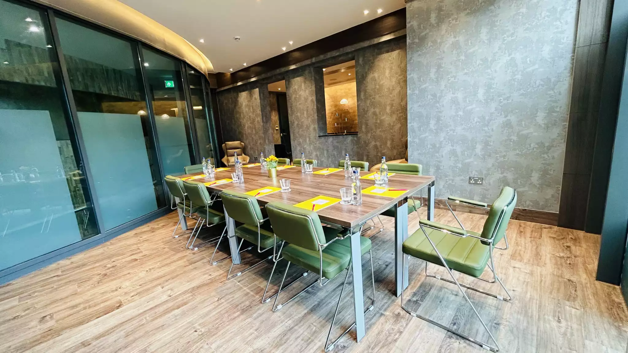Club Lounge