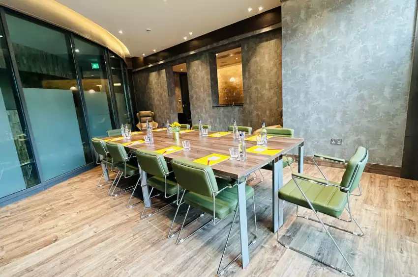 Crowne Plaza London Kingston 