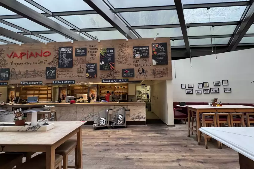 Vapiano Tower Bridge Vapiano Tower Bridge