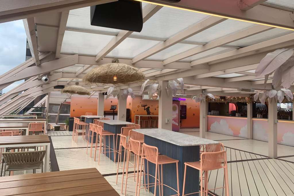 Circe's Rooftop Bar 