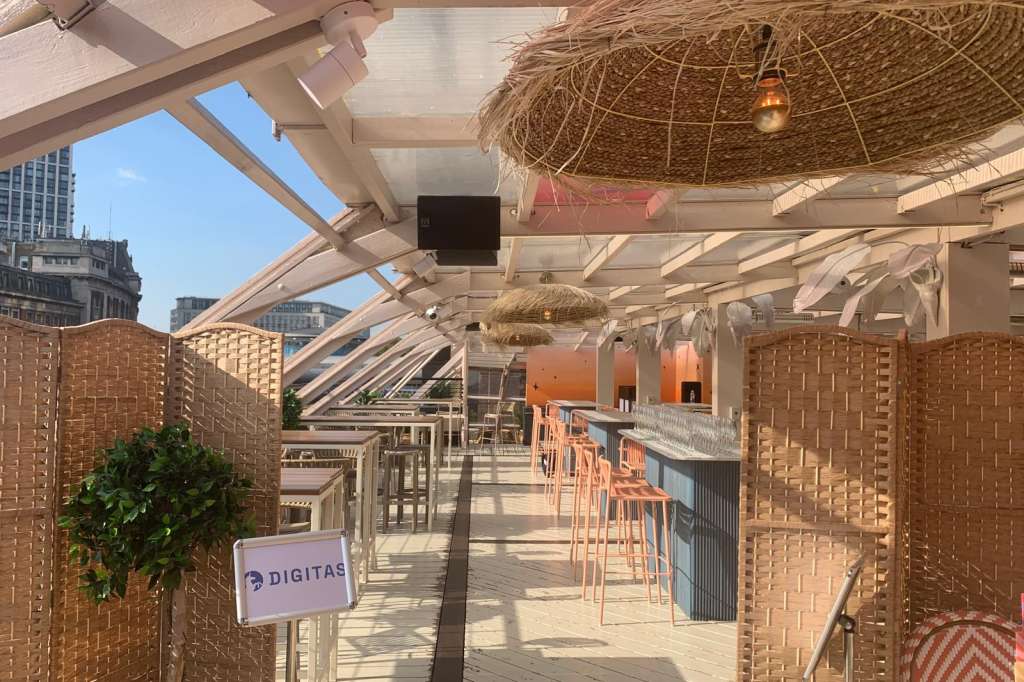 Circe's Rooftop Bar 