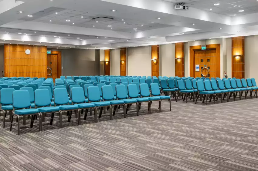 Holiday Inn Regents Park 